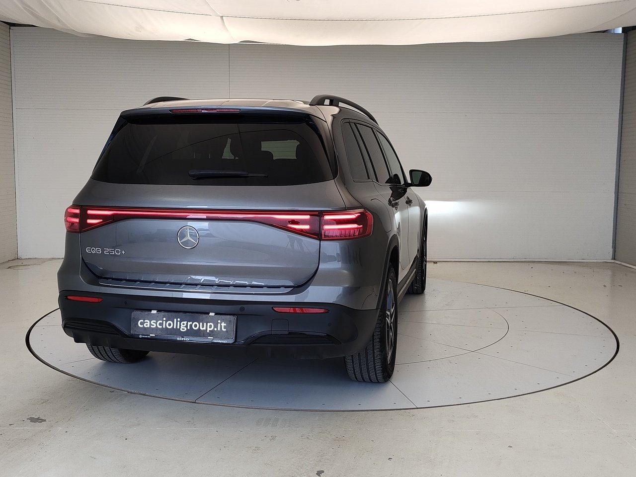 EQB 250+ AMG Line Advanced - Certified