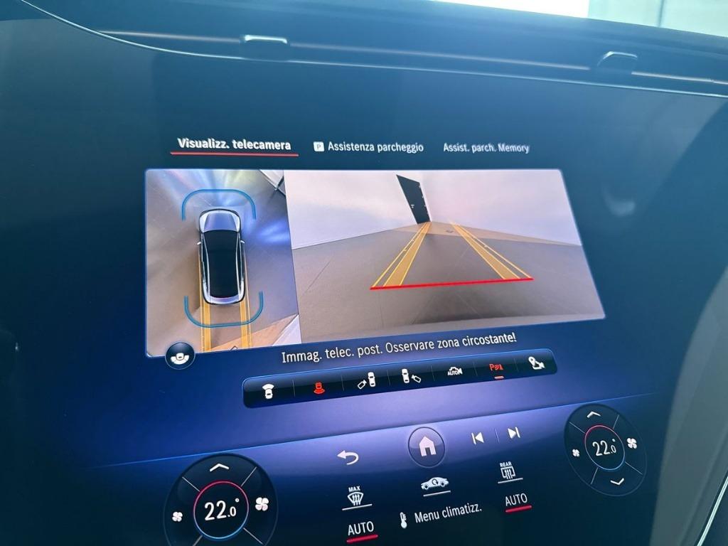 EQE 300 Premium - Certified