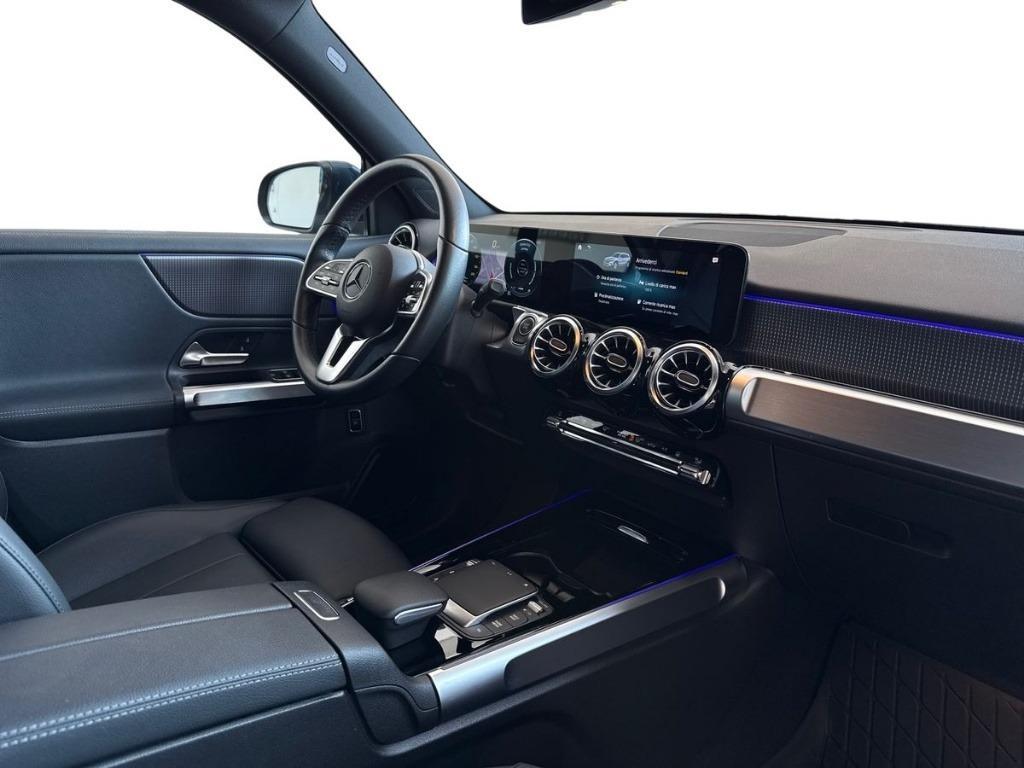 EQB 300 Premium 4matic - Certified