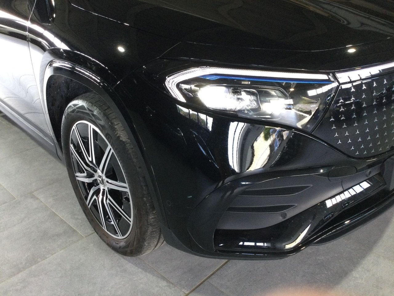 EQA 300 AMG Line Advanced 4matic - Certified