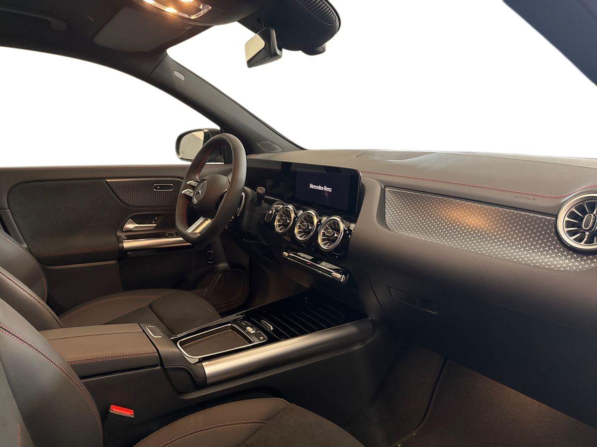 EQA 300 AMG Line Advanced 4matic - Certified