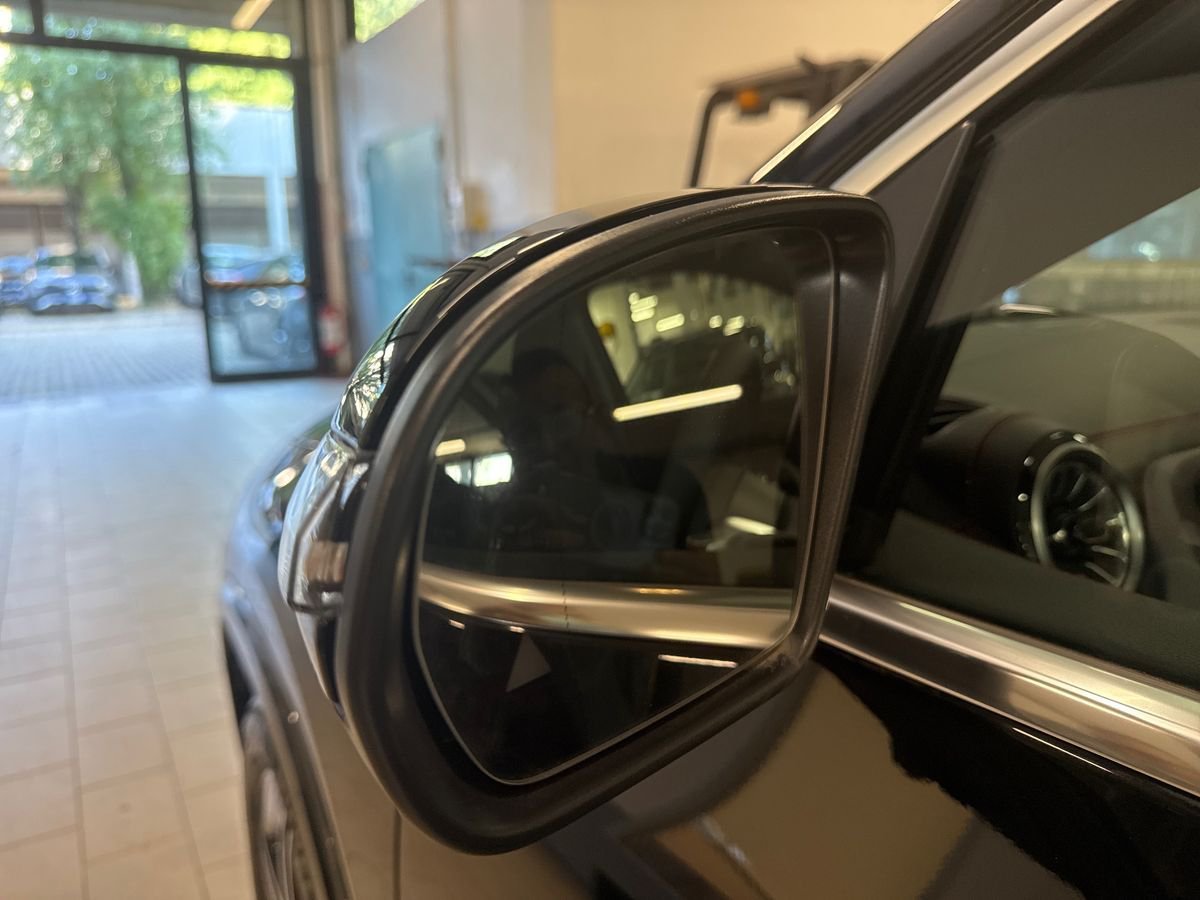 EQA 300 AMG Line Advanced 4matic - Certified