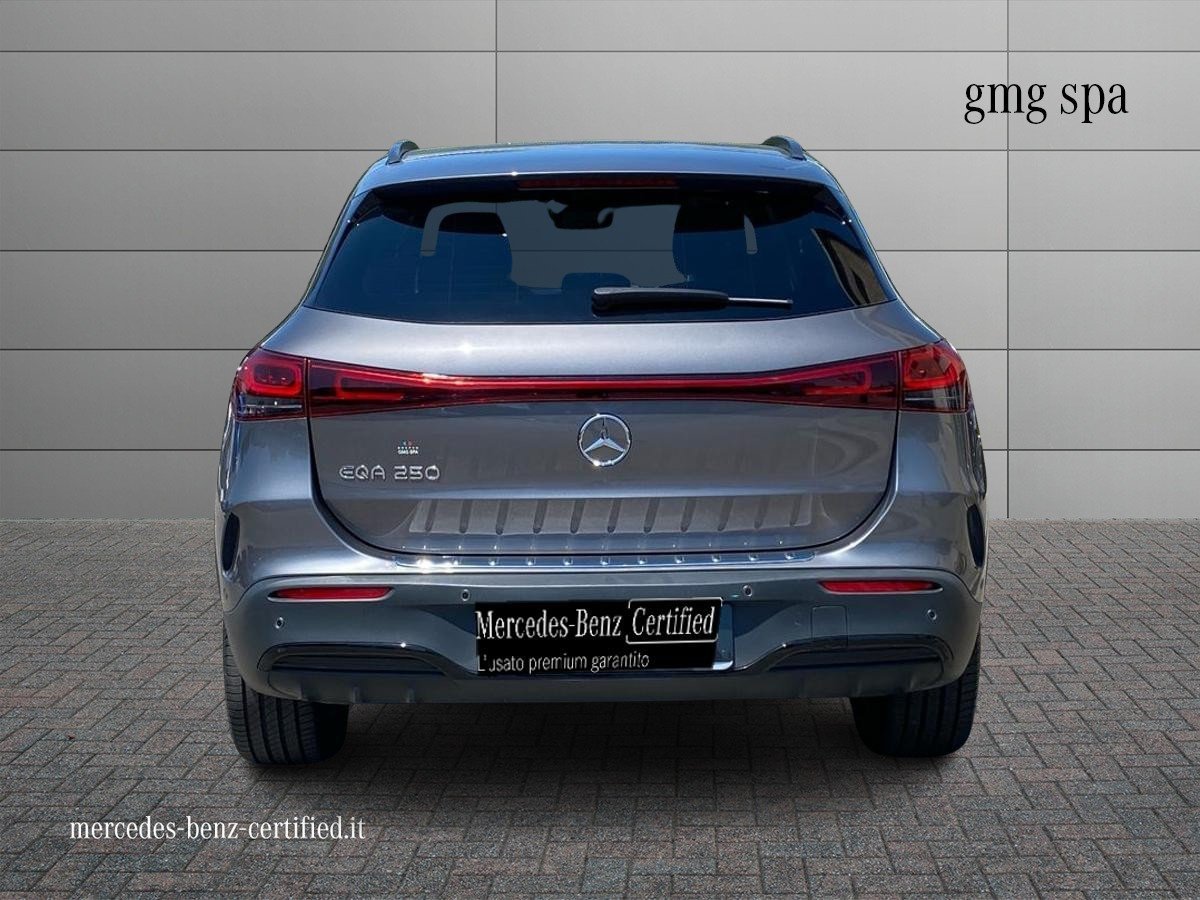 EQA 250 Premium Plus - Certified