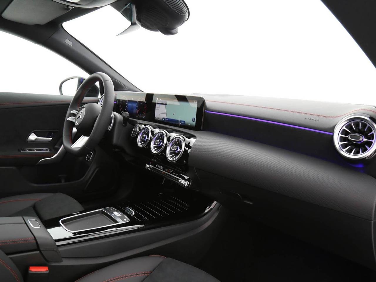 CLA Shooting Brake 200 d AMG Line Advanced Plus au - Certified