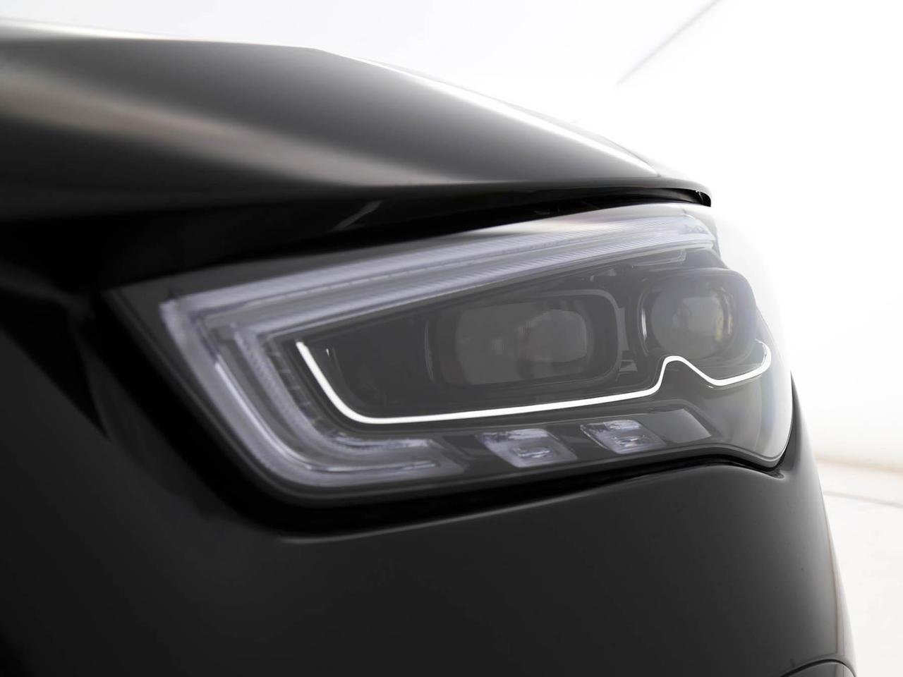 CLA Shooting Brake 200 d AMG Line Advanced Plus au - Certified