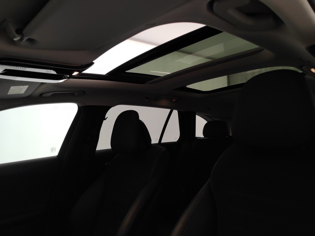 C SW 220 d mhev Premium auto - Certified