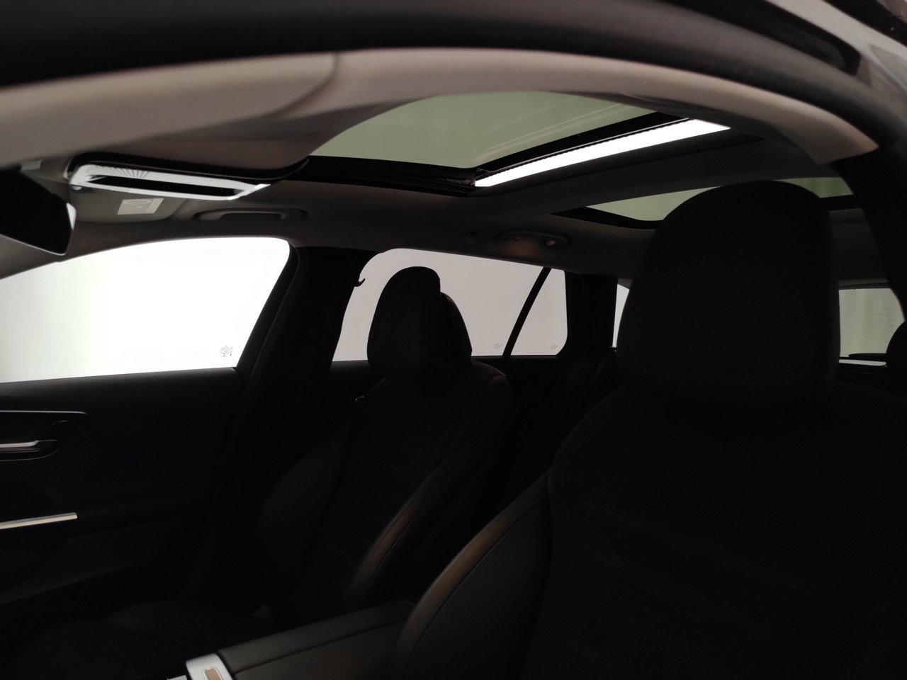 C SW 220 d mhev Premium auto - Certified