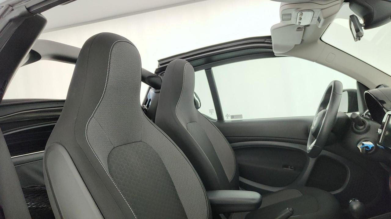 Fortwo Cabrio eq Passion 22kW - Certified