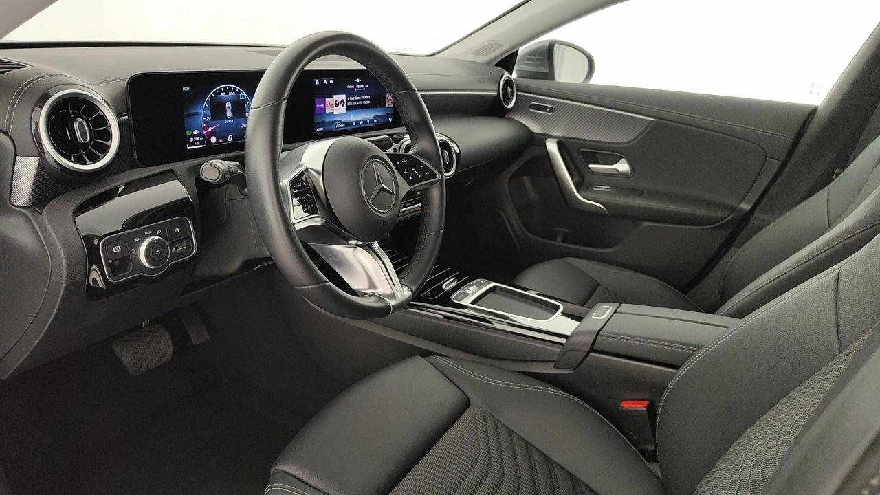 CLA Shooting Brake 180 d Progressive Advanced auto - Certified
