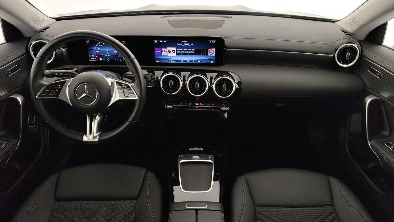 CLA Shooting Brake 180 d Progressive Advanced auto - Certified