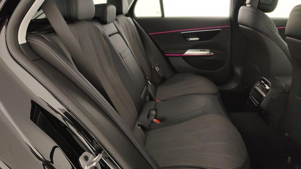 E SW 220 d Advanced auto - Certified