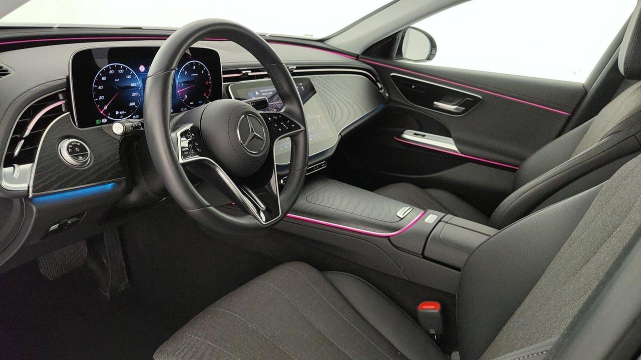 E SW 220 d Advanced auto - Certified