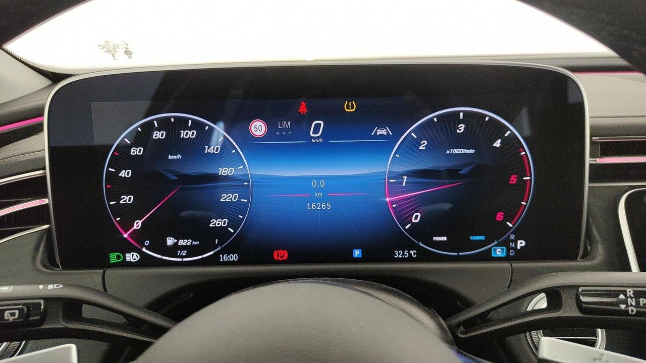 E SW 220 d Advanced auto - Certified