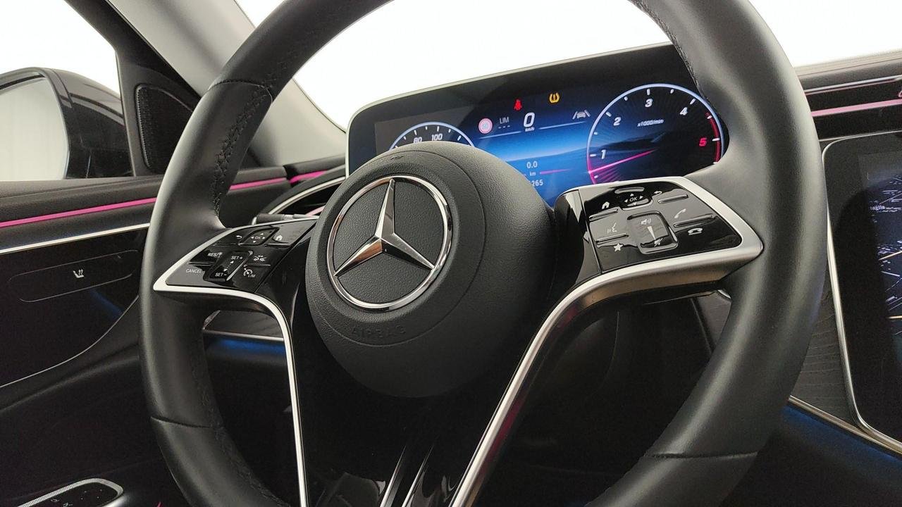 E SW 220 d Advanced auto - Certified