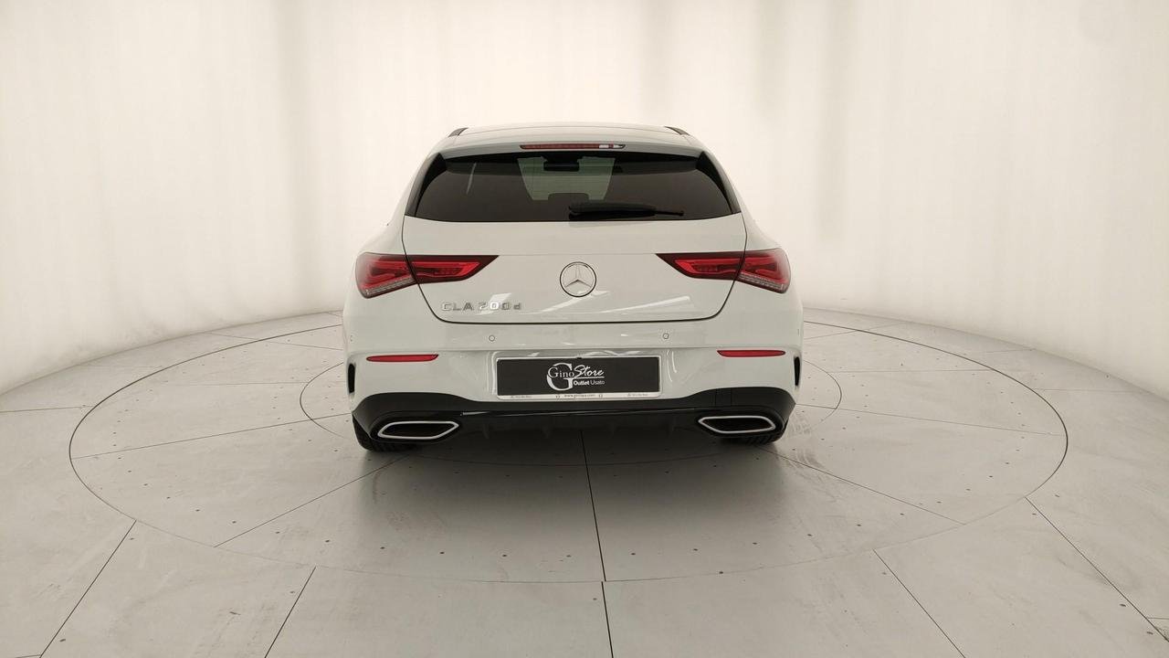 CLA Shooting Brake 200 d Premium auto - Certified