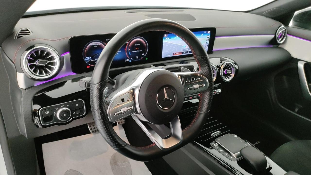 CLA Shooting Brake 200 d Premium auto - Certified