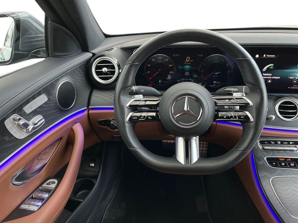E 300 de phev (eq-power) Premium Plus 4matic auto - Certified
