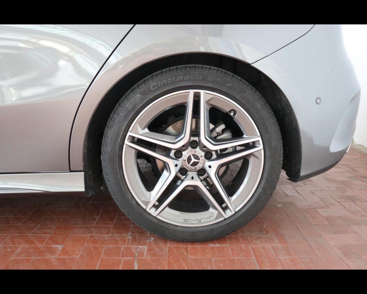 A 180 Premium auto - Certified