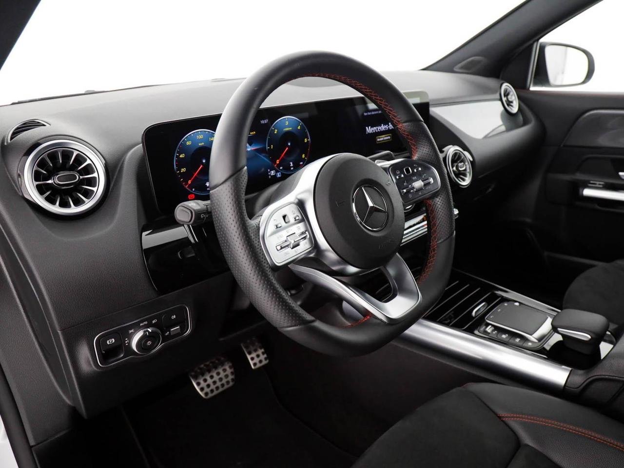 GLA 200 Premium auto - Certified