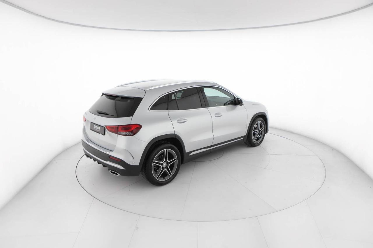 GLA 200 Premium auto - Certified