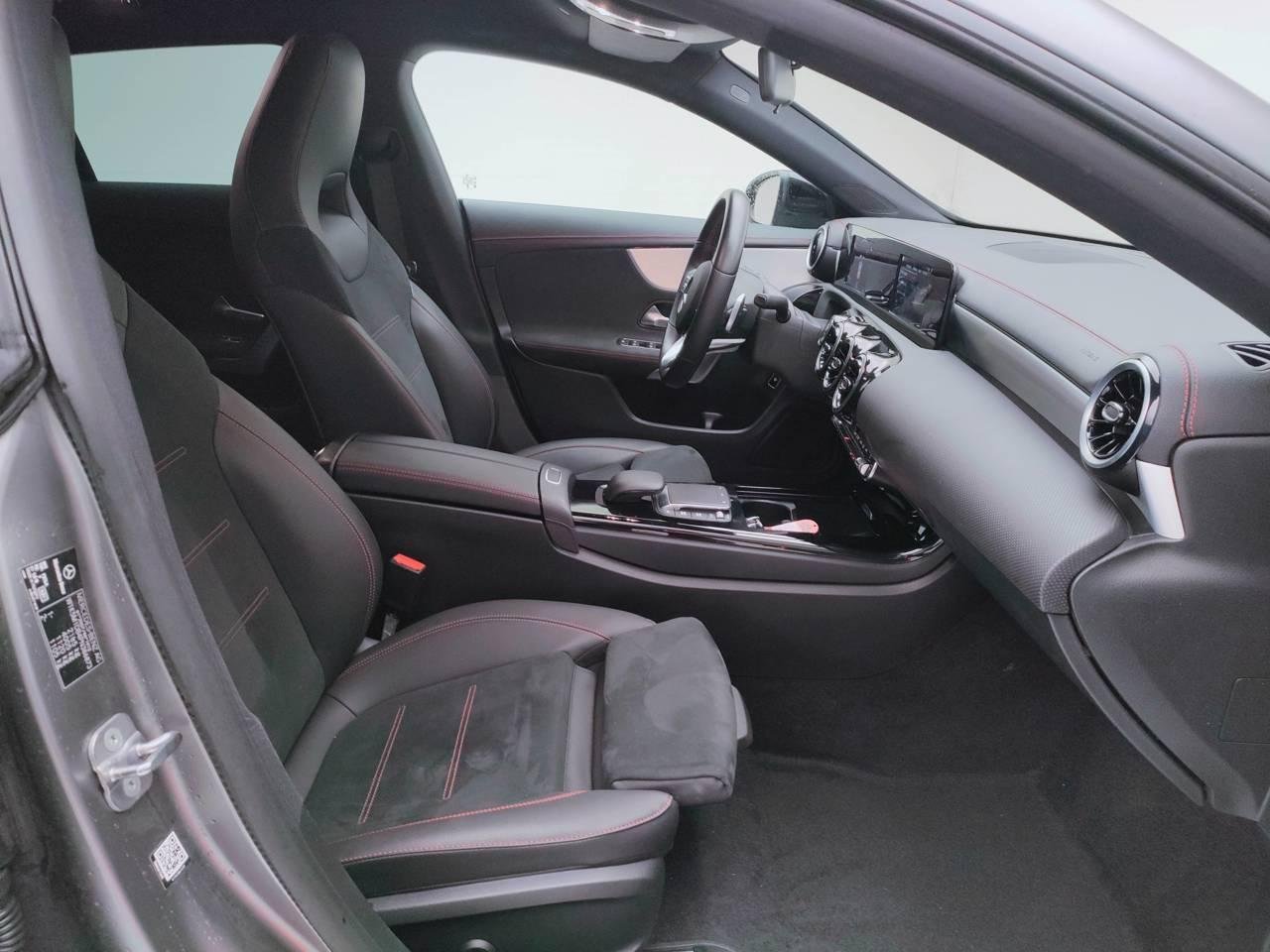 CLA Shooting Brake 200 d Premium 4matic auto - Certified