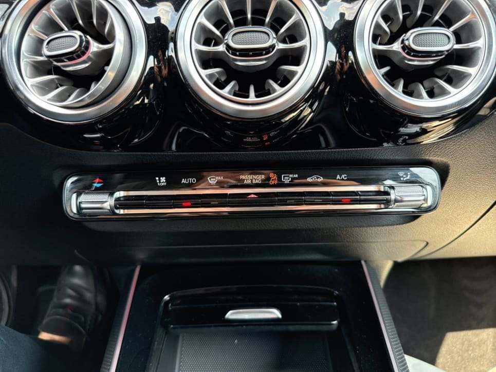 GLA 180 d Sport auto - Certified