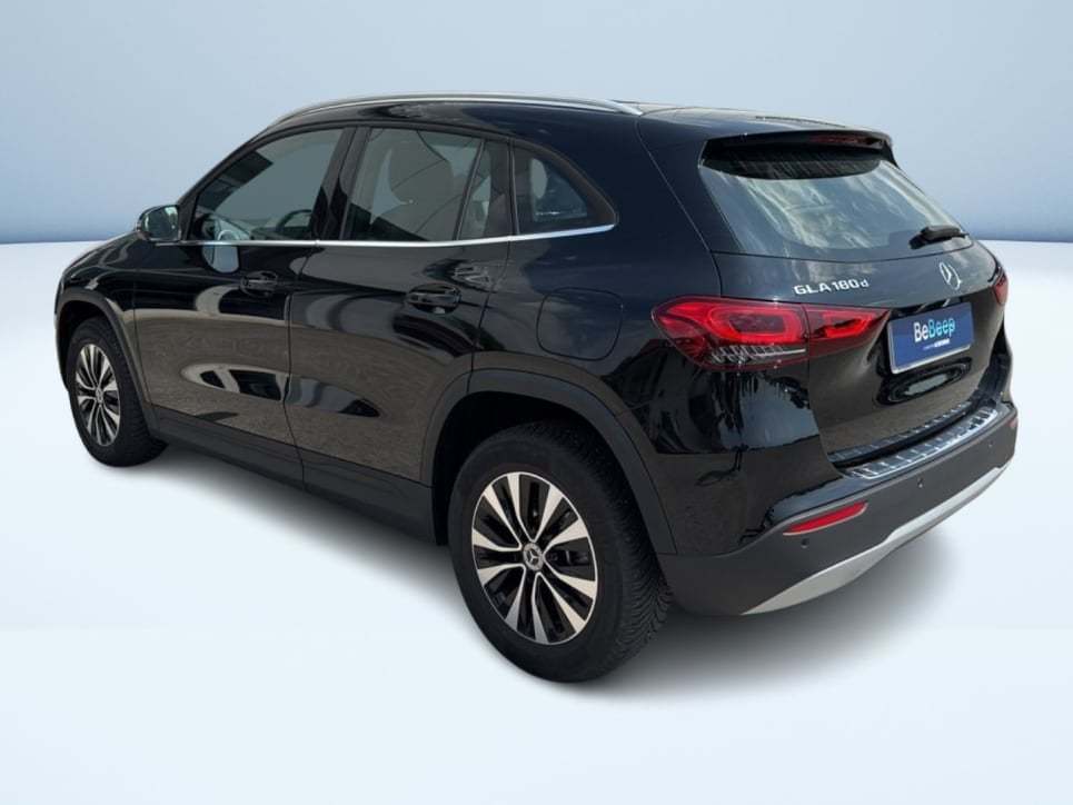 GLA 180 d Sport auto - Certified