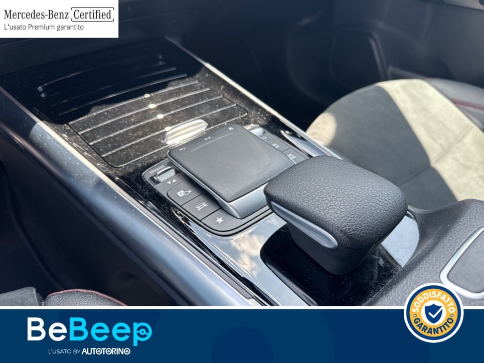 EQA 300 Premium 4matic - Certified