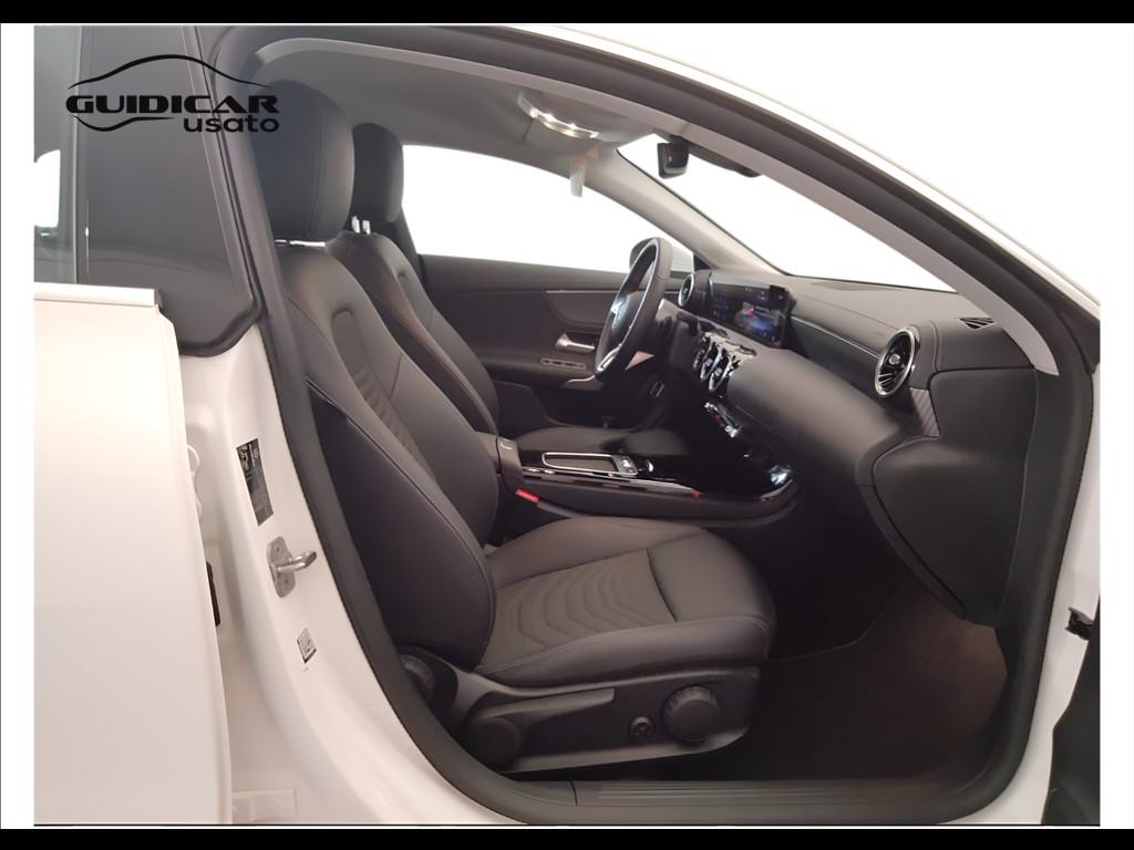CLA Shooting Brake 180 d Progressive Advanced auto - Certified