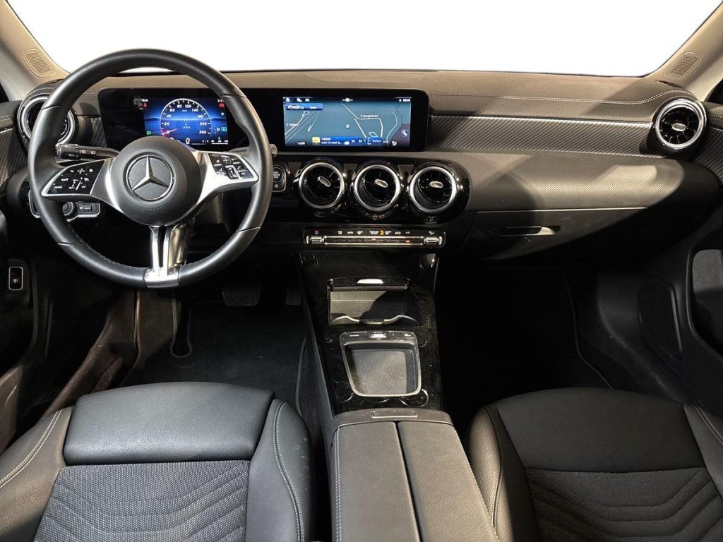 CLA Shooting Brake 180 d Progressive Advanced auto - Certified