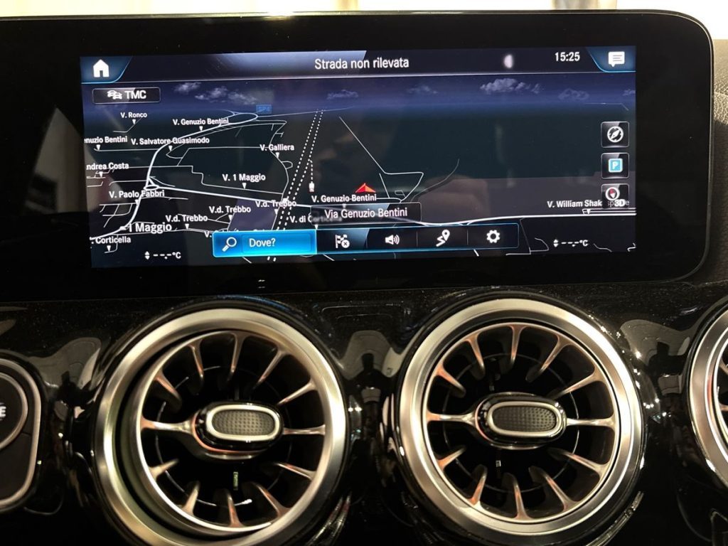 GLA 250 e phev (eq-power) Premium auto - Certified