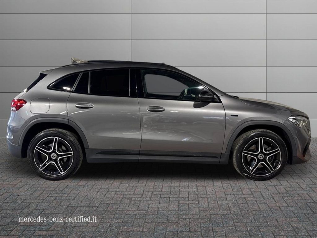 GLA 250 e phev (eq-power) Premium auto - Certified