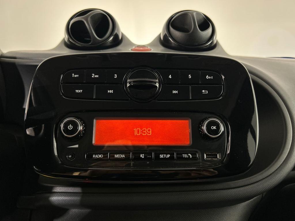 Fortwo Cabrio eq Pure 22kW - Certified