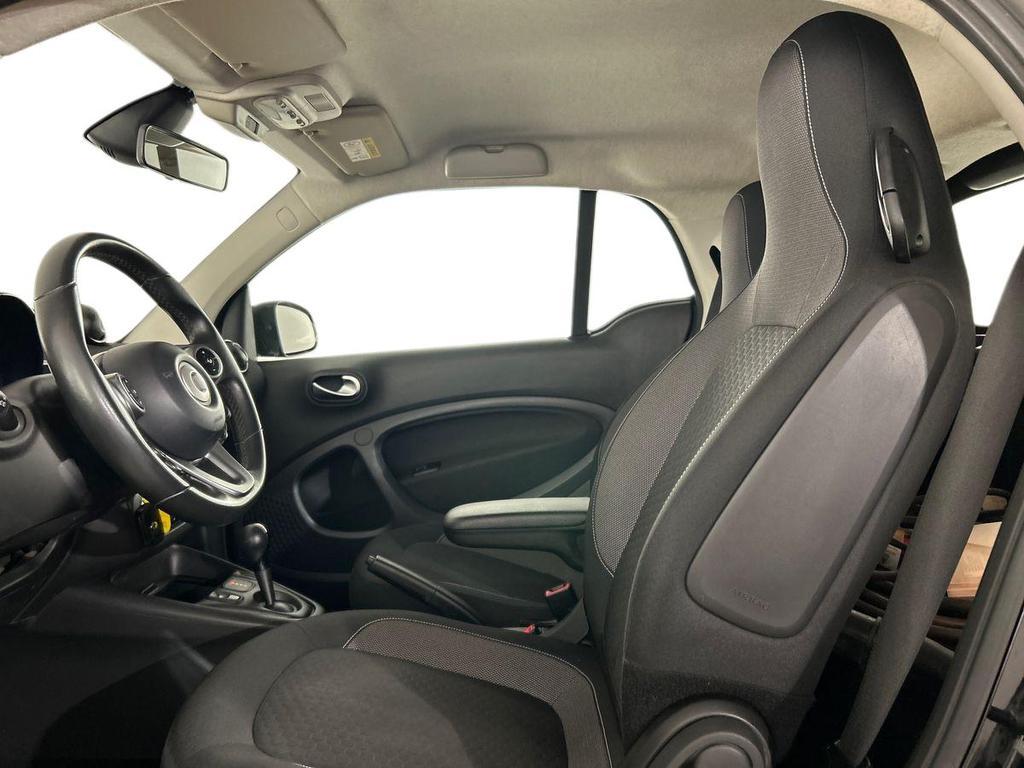 Fortwo eq Berlin Black Passion 22kW - Certified
