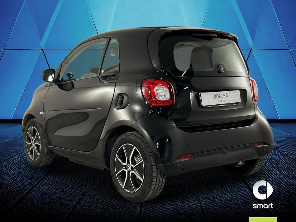 Fortwo eq Berlin Black Passion 22kW - Certified