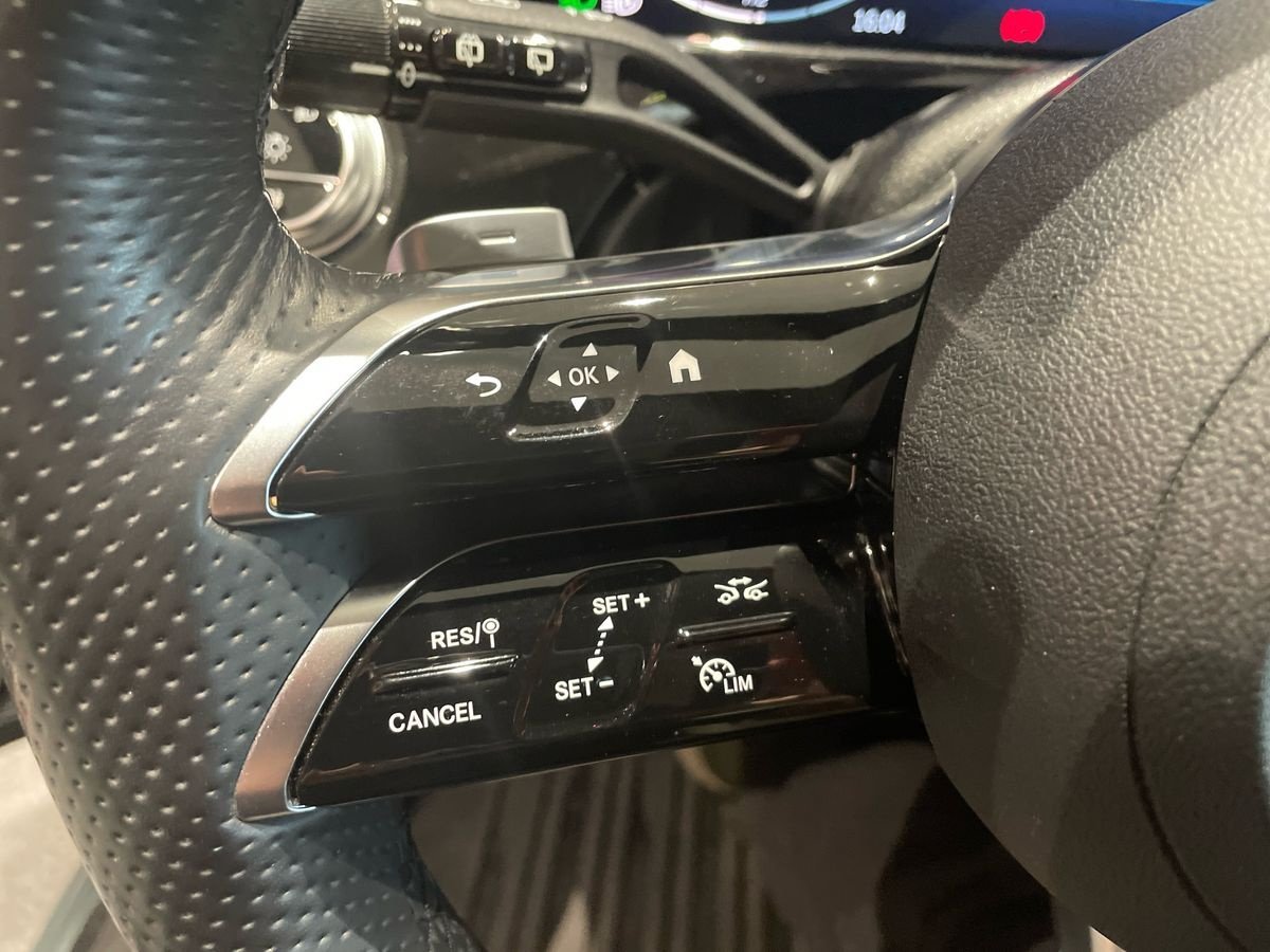 E SW 220 d AMG Line Premium Plus auto - Certified
