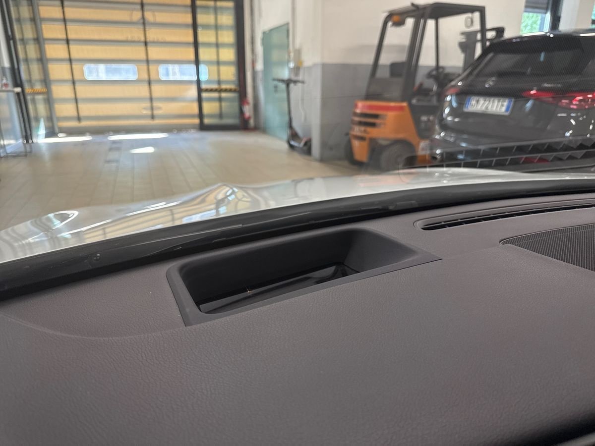A 180 d AMG Line Premium Plus auto - Certified