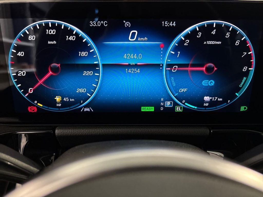 GLA 250 e phev (eq-power) Sport Plus auto - Certified