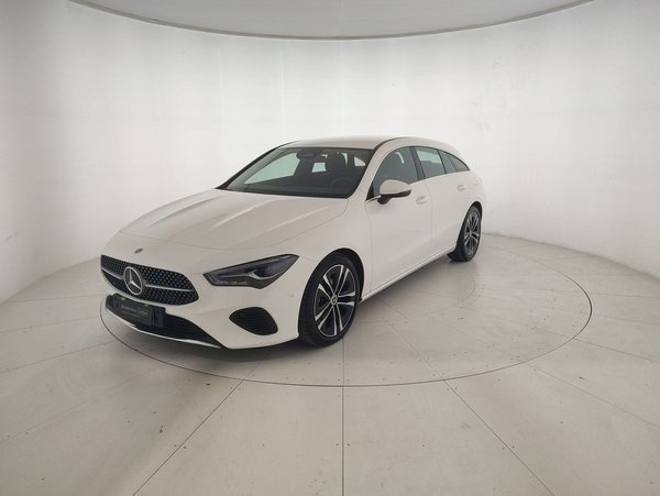 CLA Shooting Brake 180 d Progressive Advanced auto - Certified