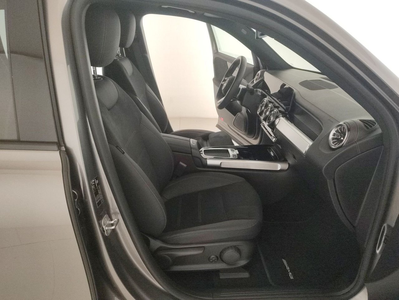 EQB 250+ AMG Line Advanced - Certified