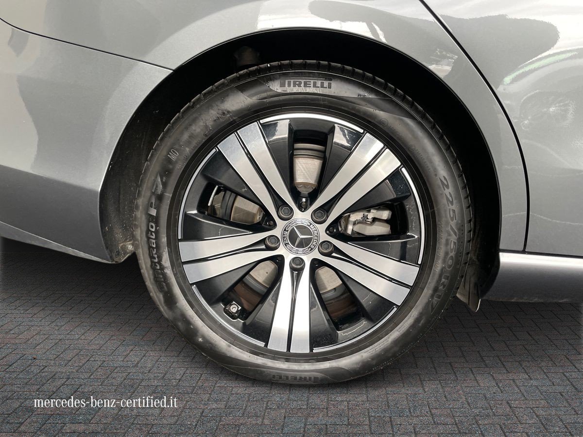 C SW 200 d mhev Advanced auto - Certified