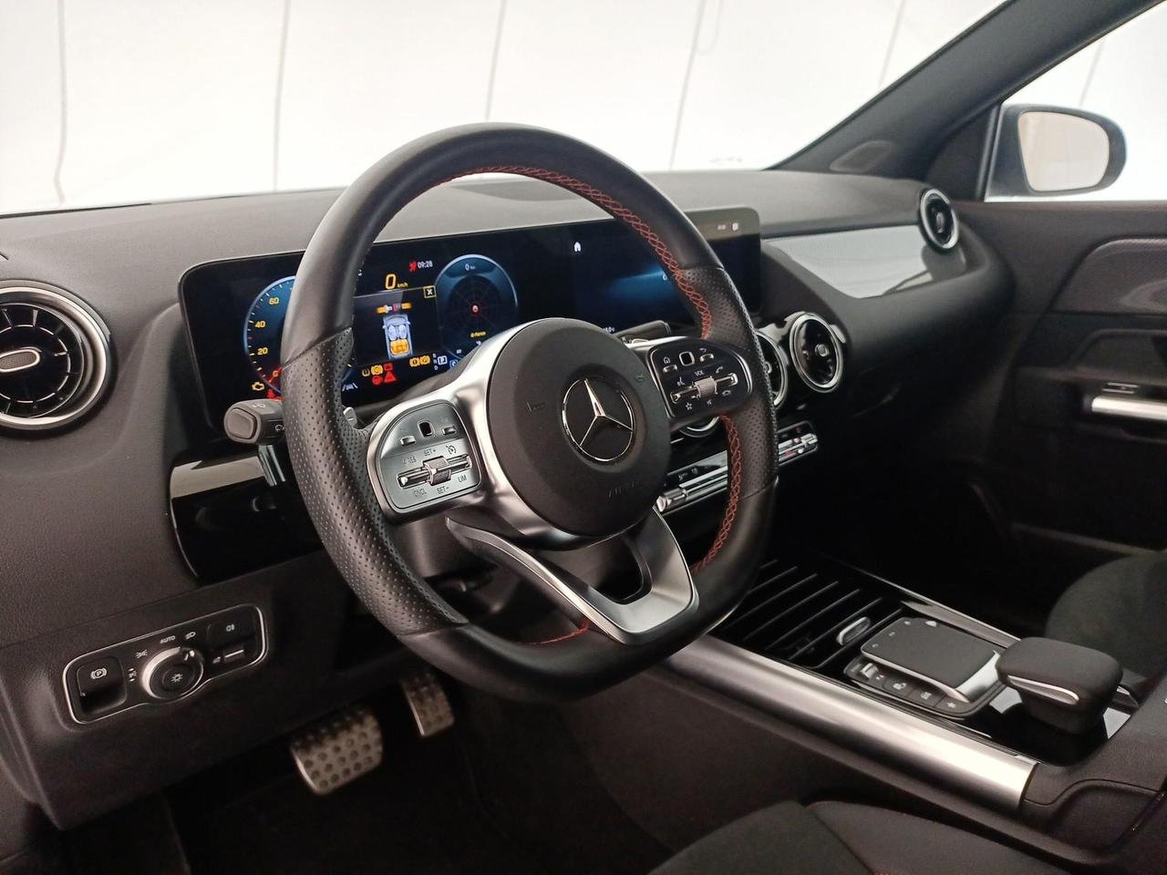 GLA 180 d Premium auto - Certified