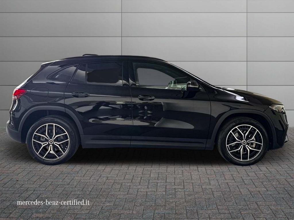 EQA 300 Premium 4matic - Certified