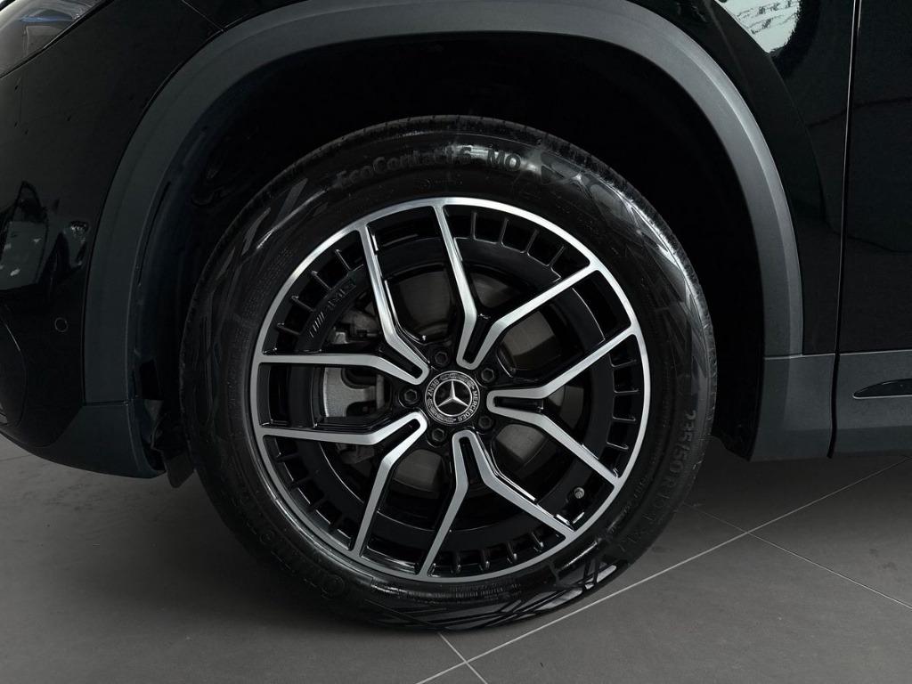 EQA 300 Premium 4matic - Certified