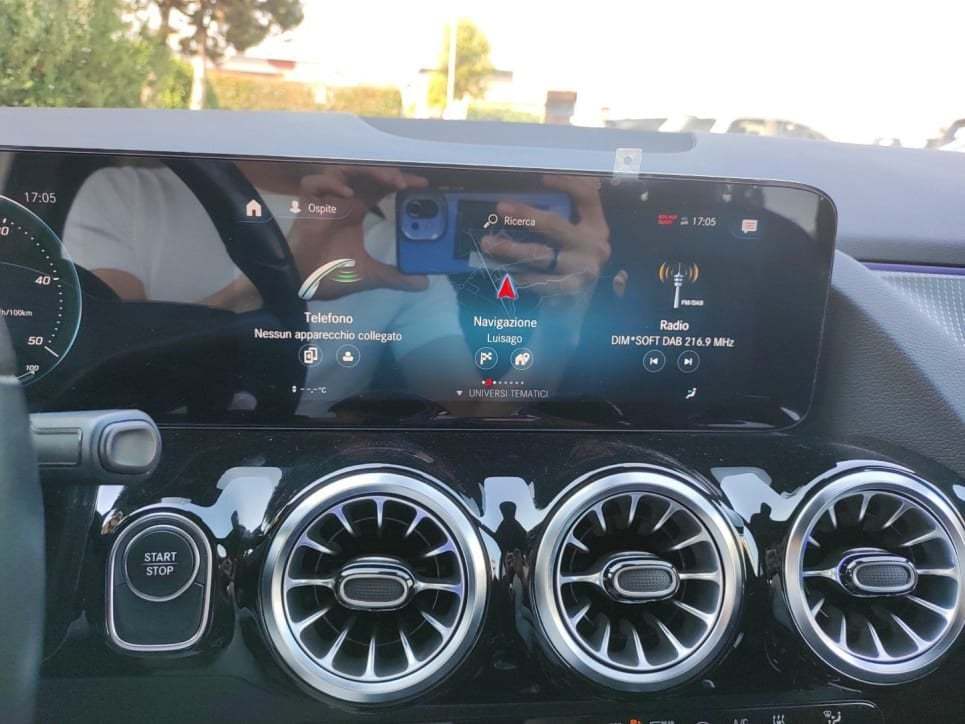 EQA 350 Sport 4matic - Certified