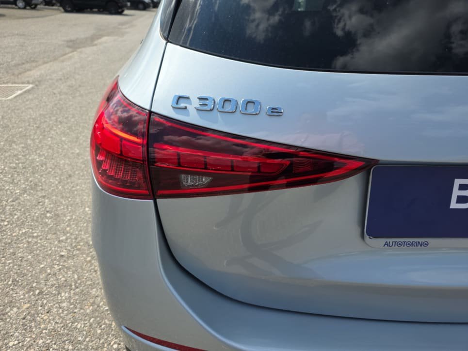 C SW 300 e phev Premium auto - Certified