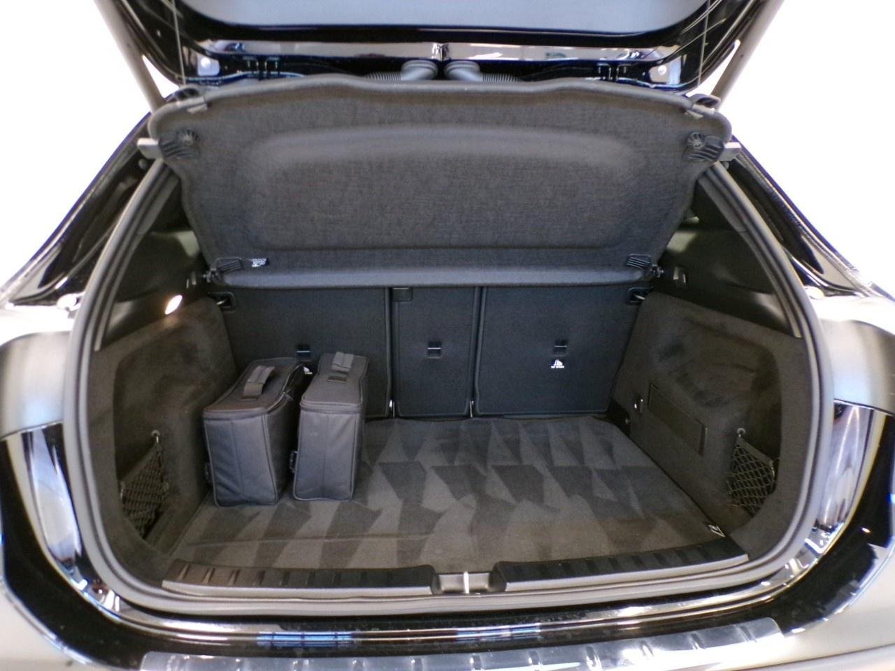 GLA 250 e phev (eq-power) Premium auto - Certified