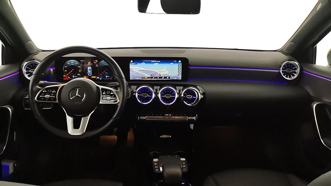 A 250 e phev (eq-power) Sport auto - Certified