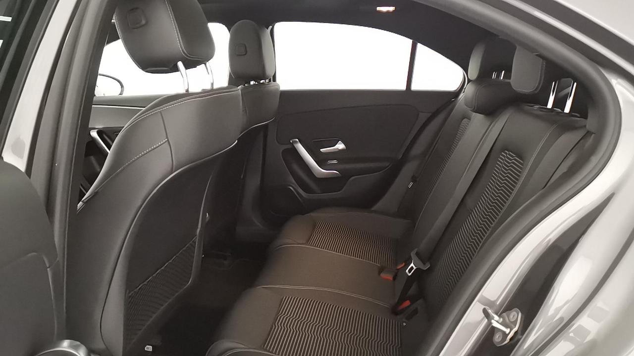A 250 e phev (eq-power) Sport auto - Certified