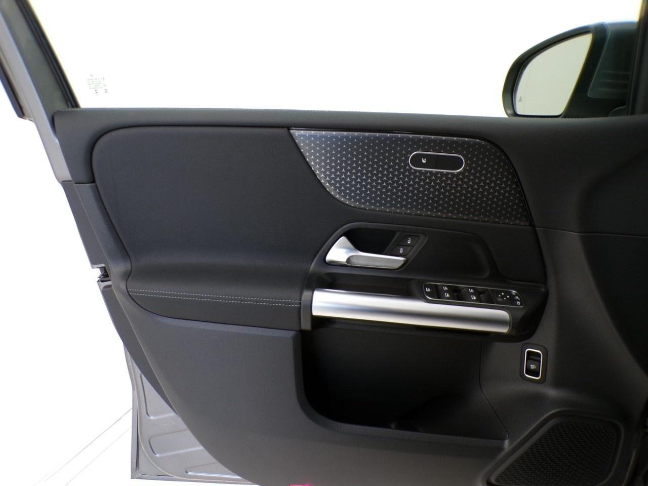 B 180 Progressive Advanced auto - Certified